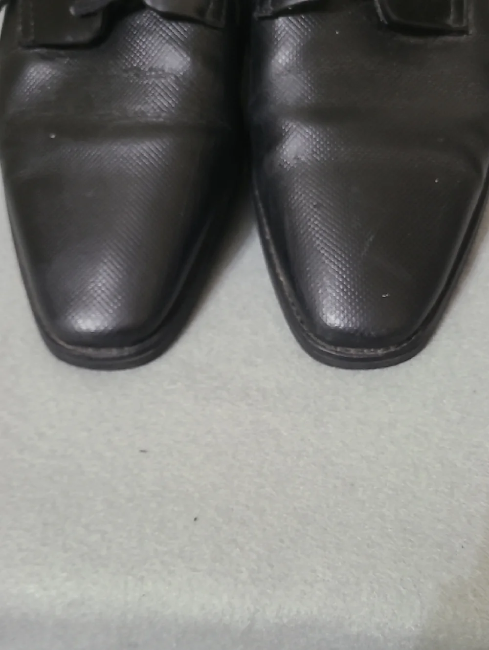 Calvin Klein Men's Black Classic Dress Oxfords - Sleek Formal Shoes - Size 11